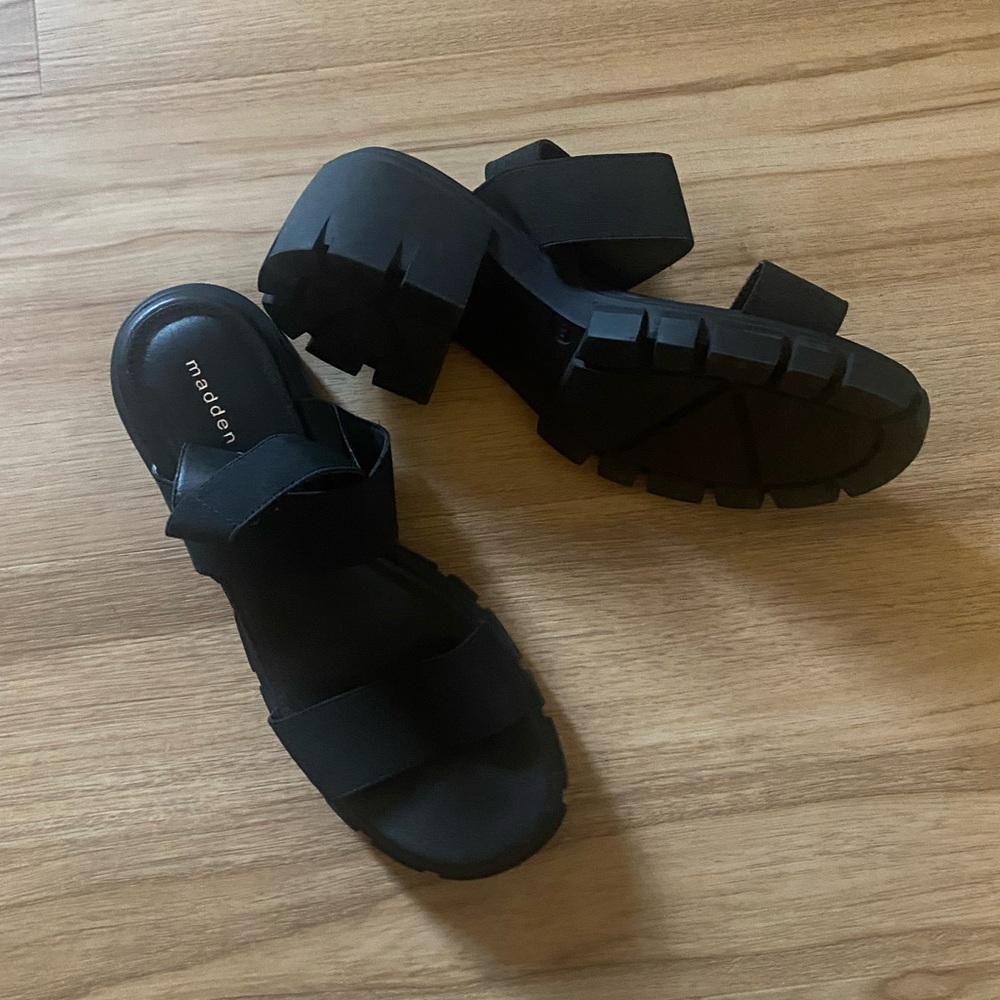 Womens Madden Girl Heel